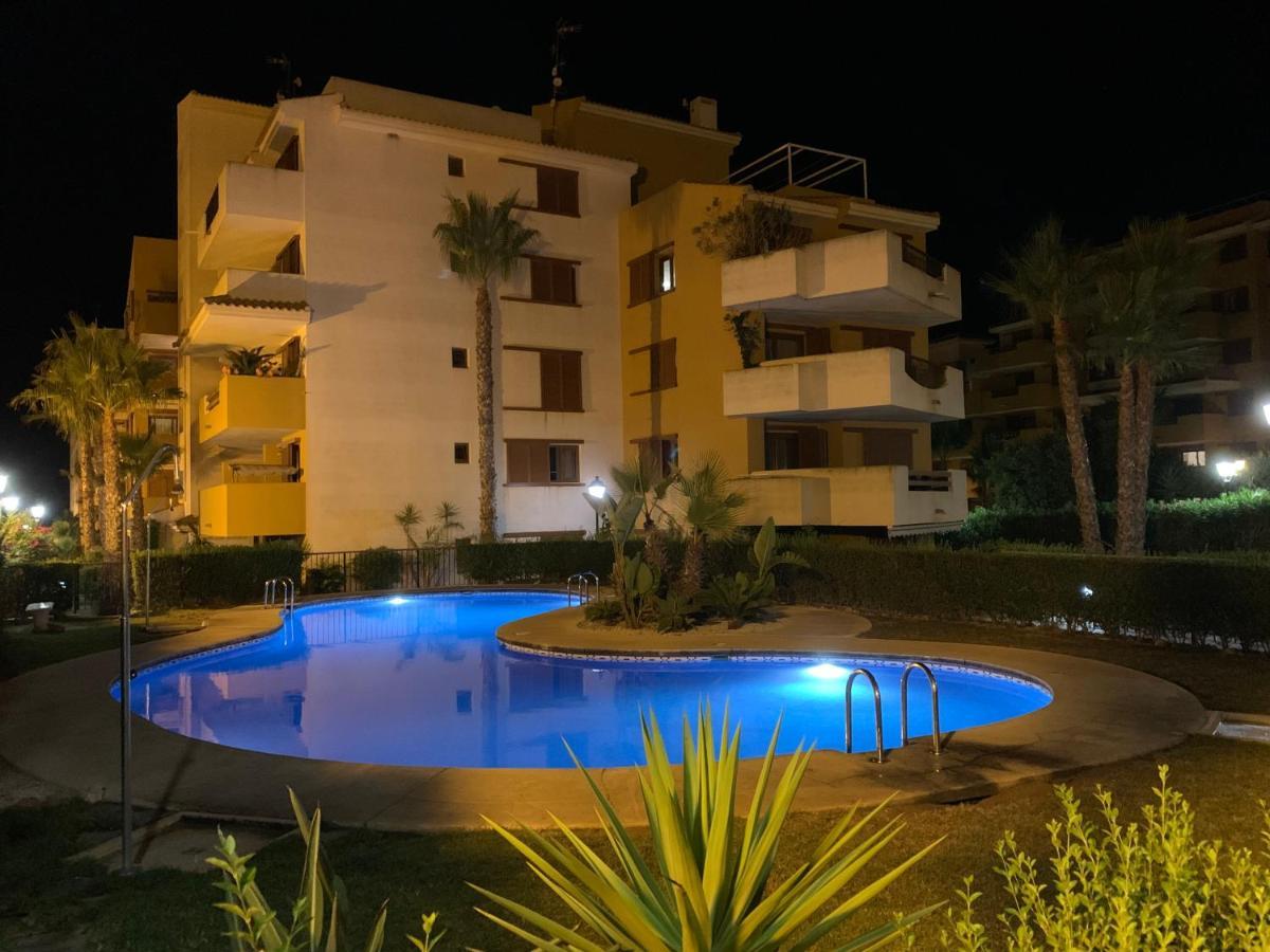 알리칸테 Torrevieja 200M From Sea Punta Prima 아파트 외부 사진